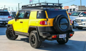 Toyota FJ Cruiser 2015