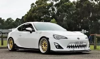 Toyota GT86 2010 full