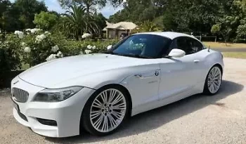 BMW Z4 2010 full