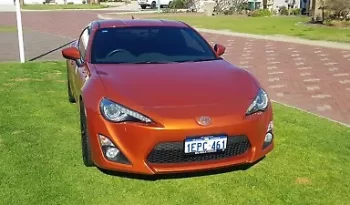 Toyota GT86 2015 full