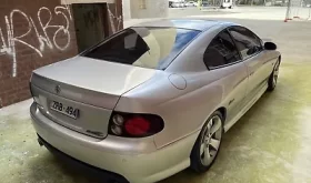 Holden Monaro 2005