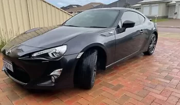 Toyota GT86 2015 full